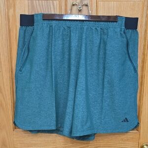 Adidas Men's Axis Short, a regular fit training short with a 7" inseam, 2XL, NWT